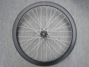 wheel_hpsgc_f_blkblkwht-r.jpg