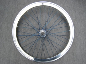 wheel_hpssw_f_slvslvblu.jpg