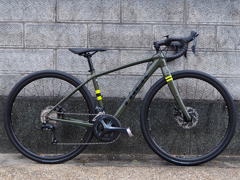 ２０１９年大注目グラベルロードバイク、コストパフォーマンス抜群のＴＲＥＫ ＣＨＥＣＫＰＯＩＮＴ ＡＬ ３（トレック チェックポイント ＡL …