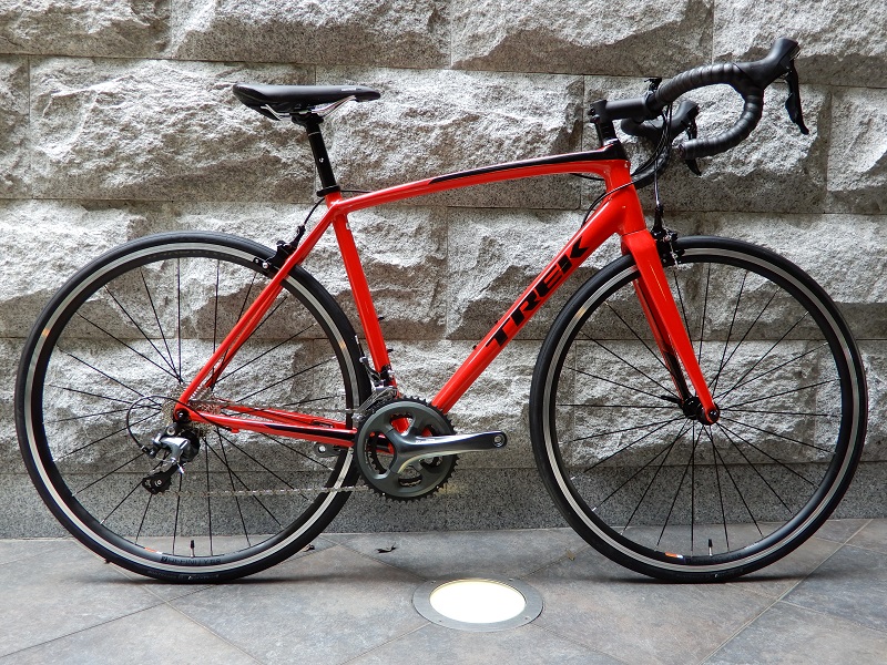 一条グループ全店おすすめ！TREK（トレック）2019年モデルEMONDA（エモンダ） ALR4入荷しました！