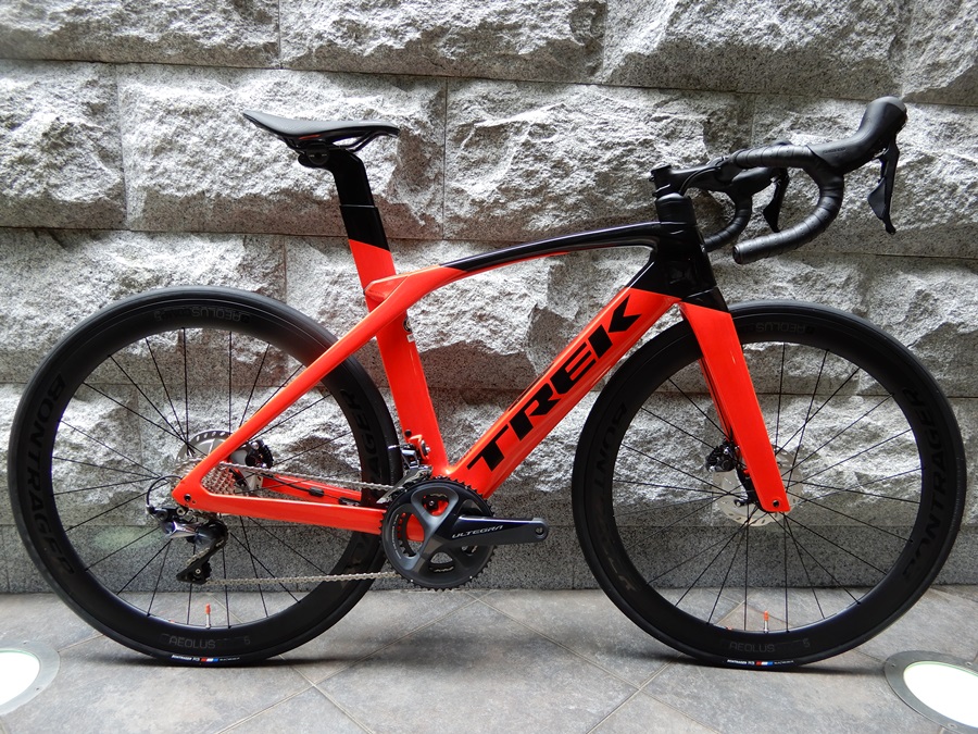 新型ロードバイク　2020 TREK MADONE SL6 DISC(トレック マドン エスエル6 ディスク)入荷しました！【京都】