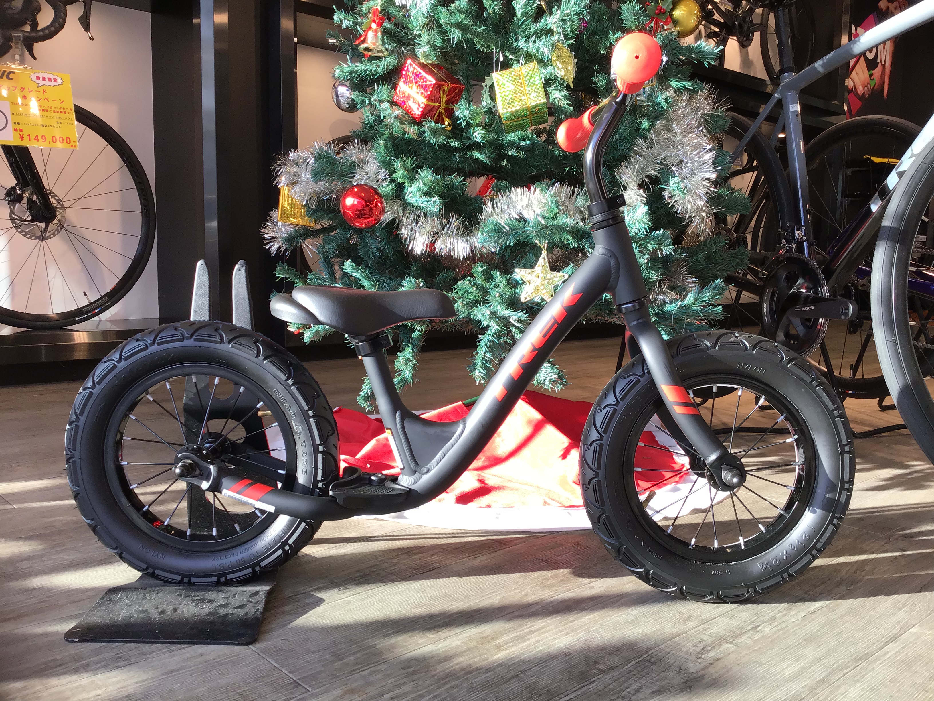 Trek キッズバイク 宝塚店 今なら ほぼ全ラインナップを店頭にてご覧いただけます