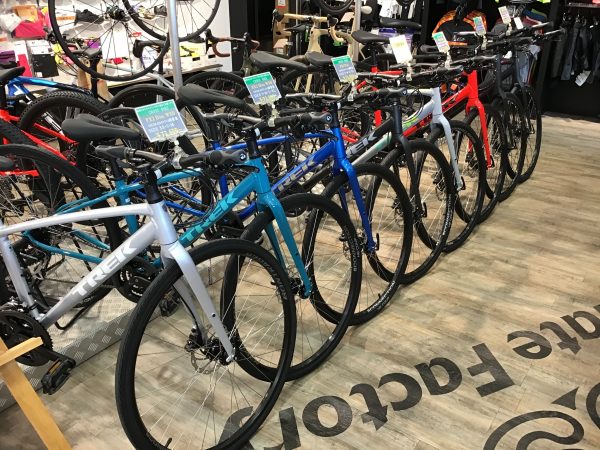 10万円以内で買える万能クロスバイク TREK 『FX2 DISC』が再入荷しました！【宝塚店】