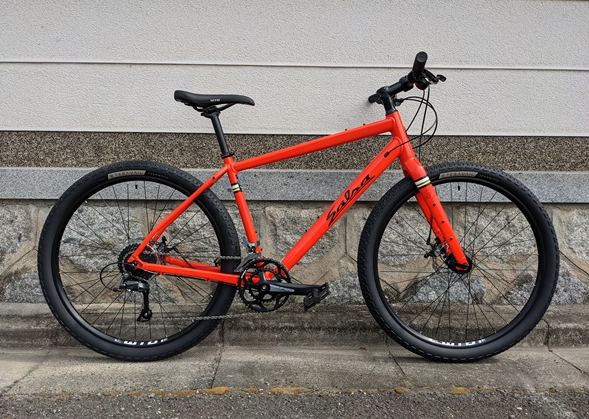 街乗りにもおすすめ、SALSA Journeyman FlatBar Claris 650(サルサ ジャーニーマン フラットバー クラリス …