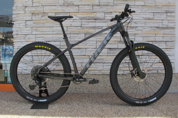 15万円台で購入できる万能MTB TREK 『Roscoe（ロスコ）7』が再入荷しました!!