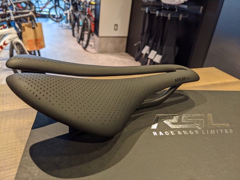 新製品！超軽量サドル「Aeolus RSL Bike Saddle」入荷いたしました。