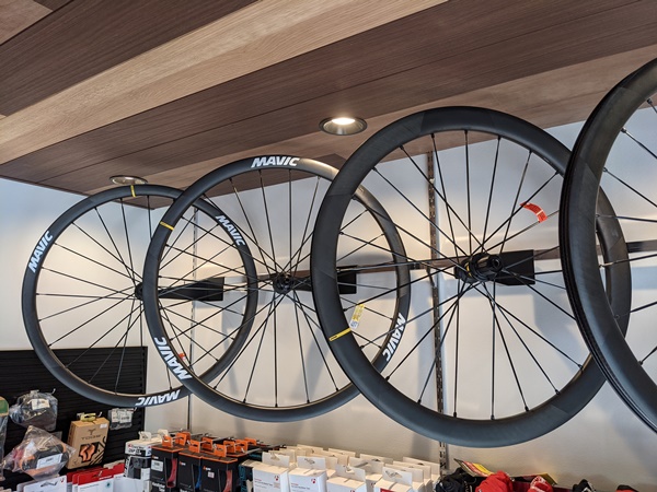 MAVIC【限定モデル入荷】・【在庫状況】を一挙にご紹介。