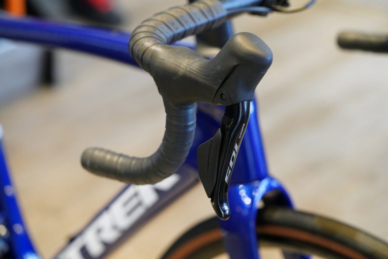 2023-new-domane-sl6-gen-4-105-di2-12s-trek