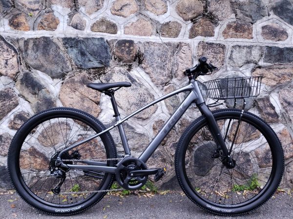 TREK DUAL SPORT2　2023