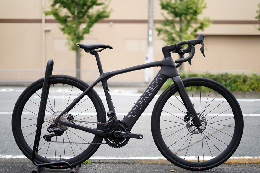 カーボン製e-Road　TREK Domane+ SLR7がついに入荷いたしました！！