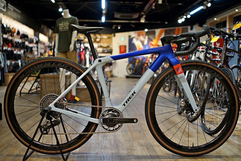 グラベルバイクの最高峰「TREK Checkmate（チェックメイト） SLR 9 AXS」 がやってきた！
