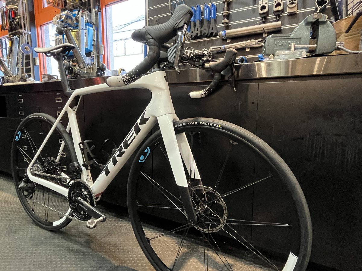 TREK MADONE SL5　GEN8