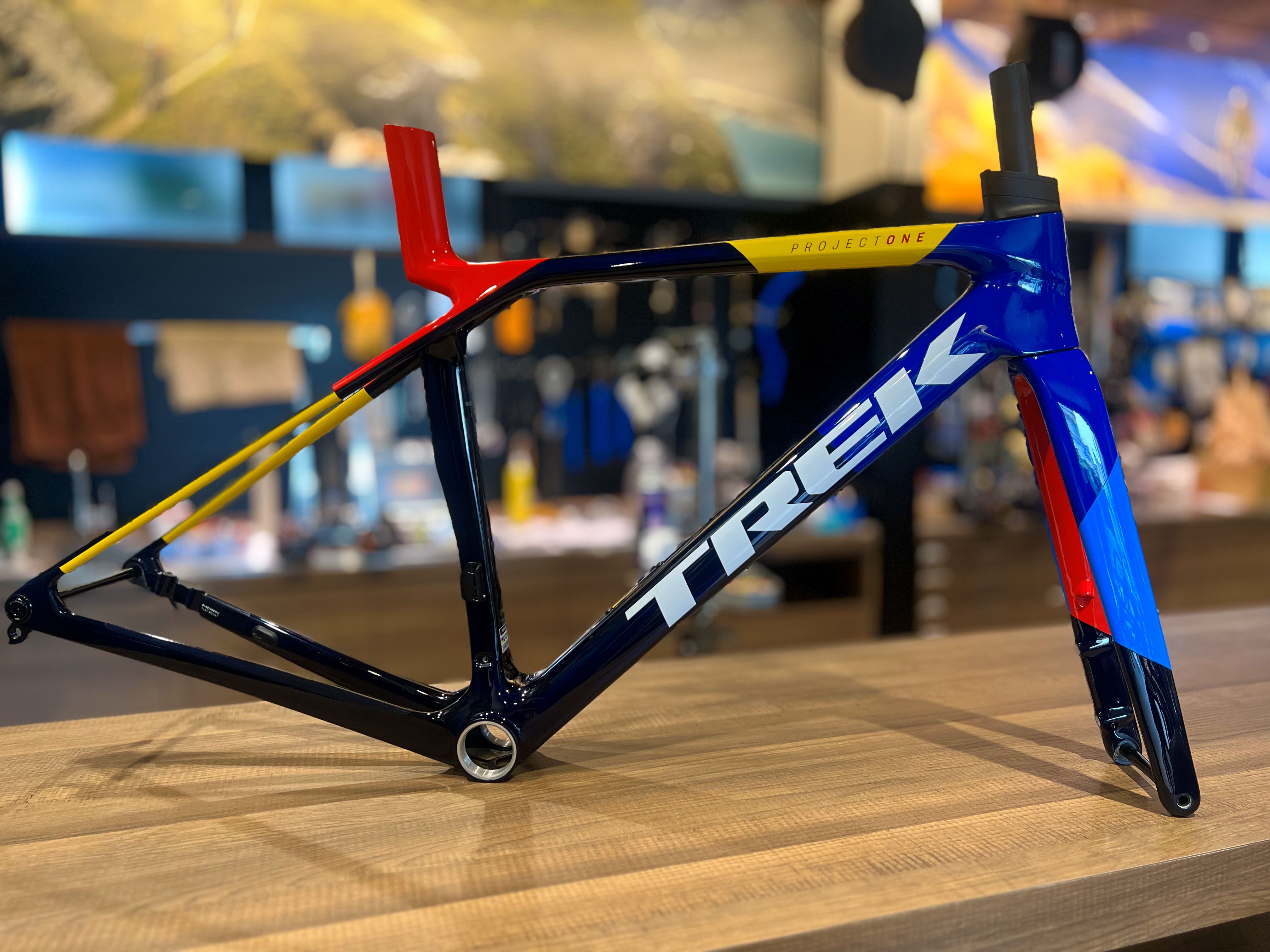 Madone SLR フレームセット 無くなり次第完売なのでお早めに！