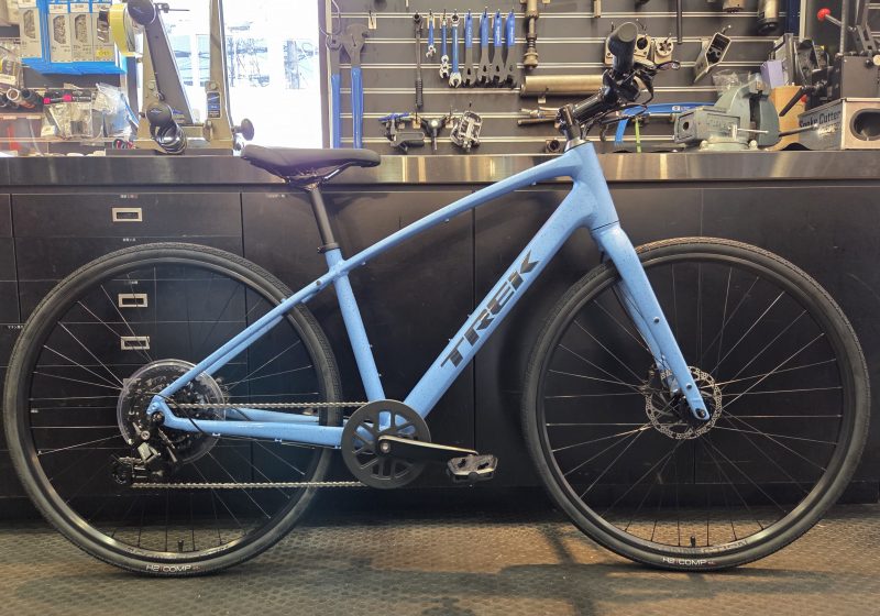 2026 TREK FX2 DISC NEWカラー『Fjord Blue』が入荷しました！